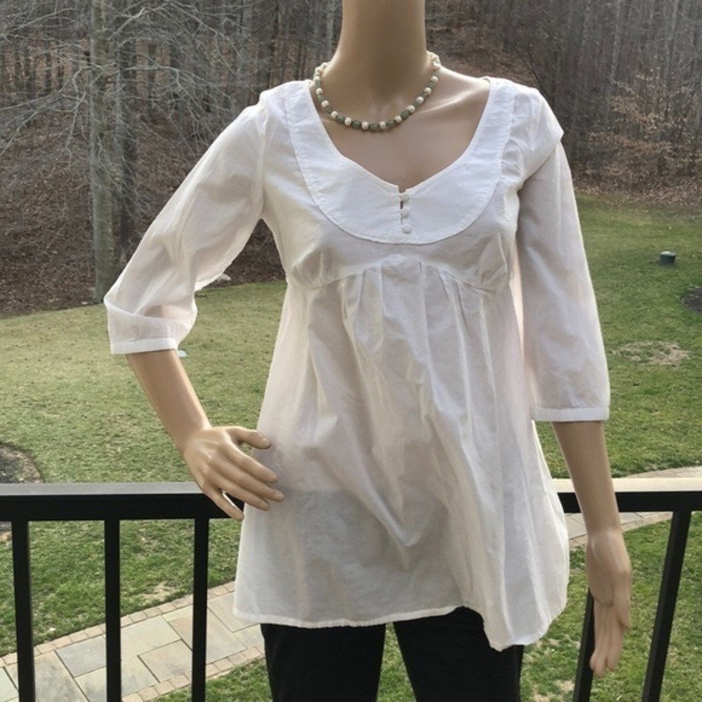 Banana Republic cute off white peasant long top